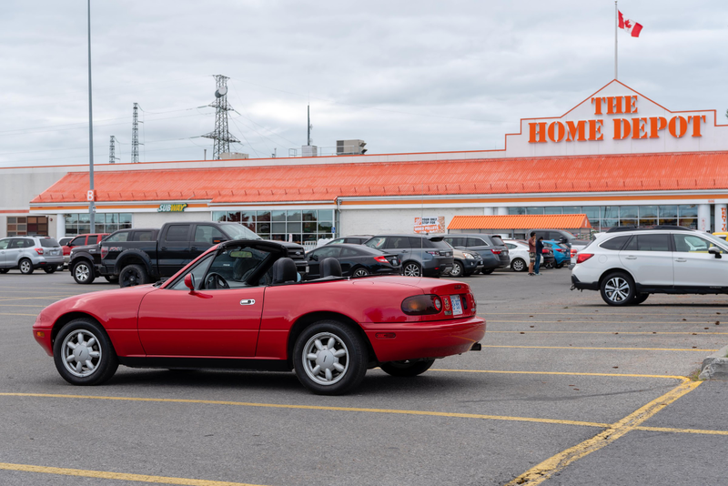 Illustration for article titled Pics from the Curbside: 2019-08-24 Around Cataraqui Centre